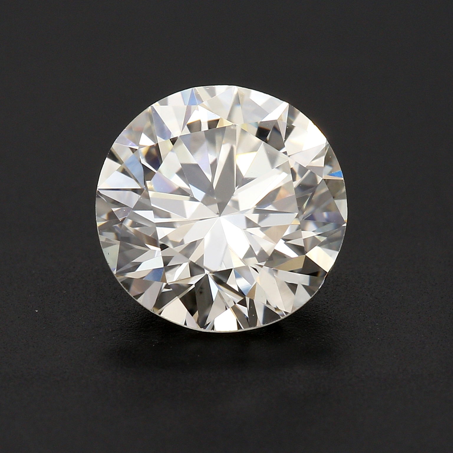 2.33ct Round Brilliant Cut Diamond, VS2-K -GIA (COPY ONLY) 2.33ct Round Brilliant Cut Diamond, VS2-K -GIA (COPY ONLY)