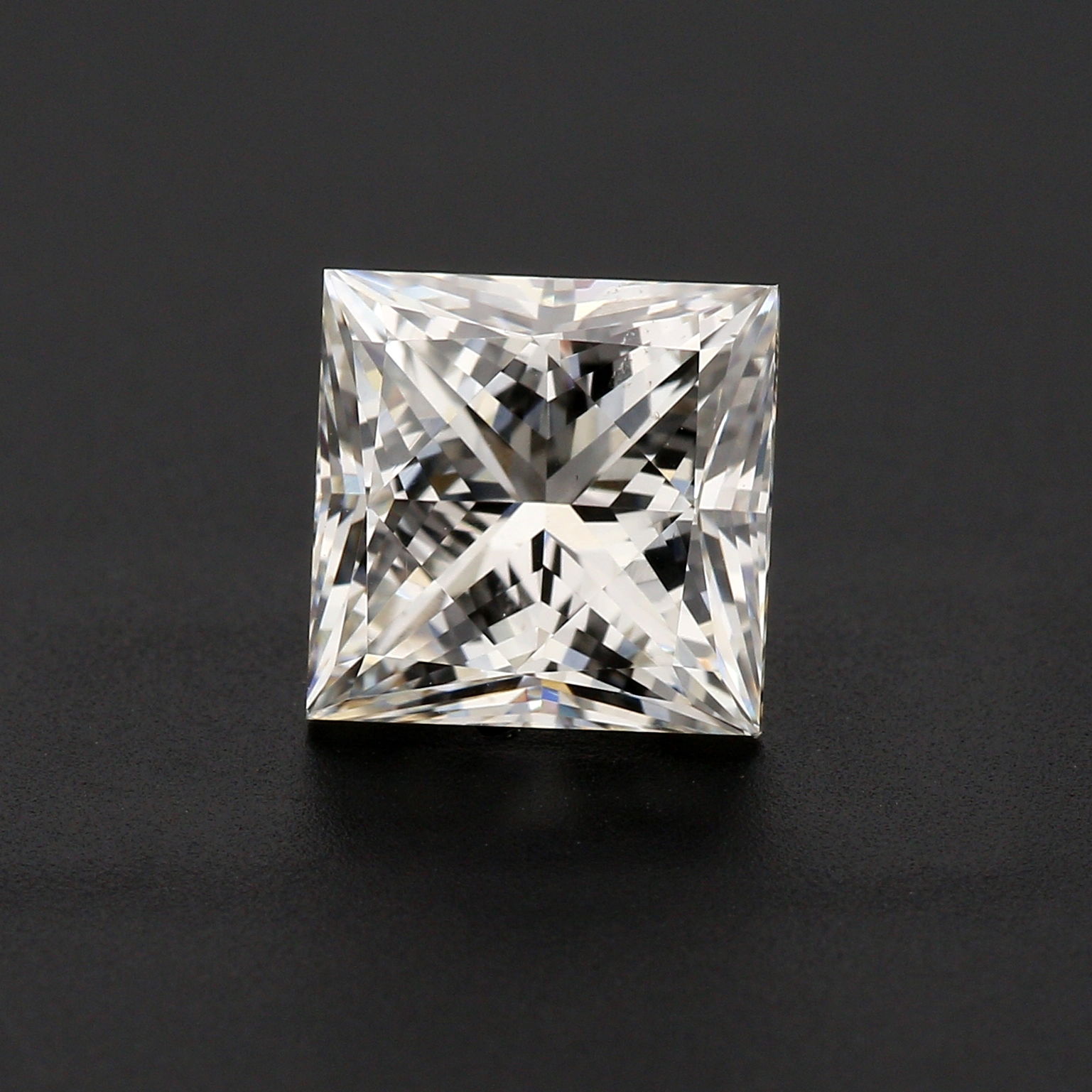 1.59ct Leo Princess Cut Diamond, SI1-J -GIA/D 1.59ct Leo Princess Cut Diamond, SI1-J -GIA/D