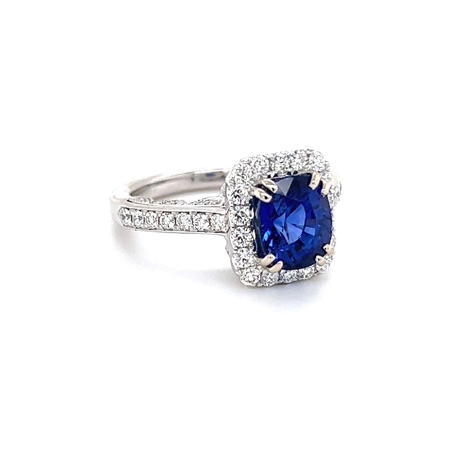 18k White Gold .80tw Diamond Ring Semi-Mount (Sapphire sold separately)