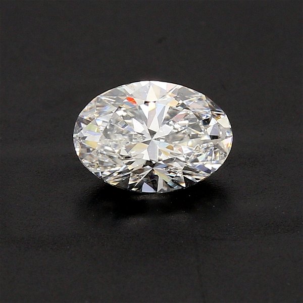 Closeup photo of 1.08ct Oval Cut Diamond, SI1-F -GIA/COPY