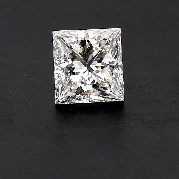 Closeup photo of 1.67ct Princess Cut Diamond, VS2-D -GIA/E