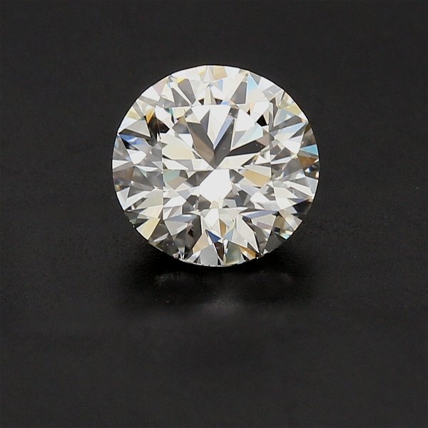 Closeup photo of 1.59ct Round Brilliant Cut Diamond, SI1-J -GIA/D/INSC