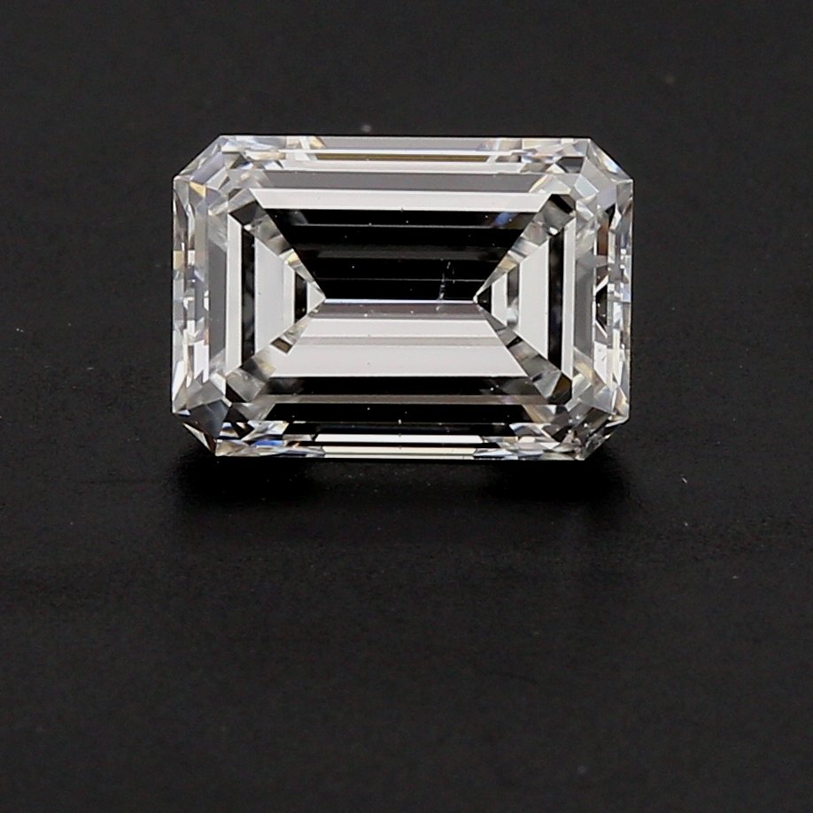 1.31ct Emerald Cut Diamond, SI1-F