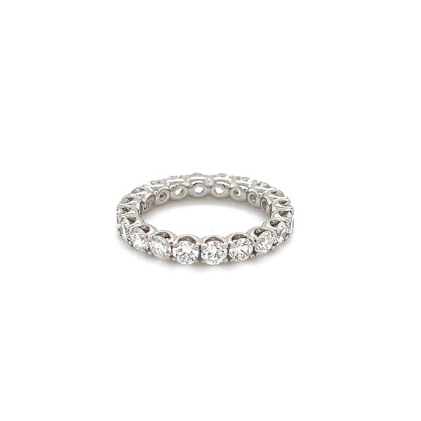 Closeup photo of Platinum 2.23tw Diamond Wedding Band