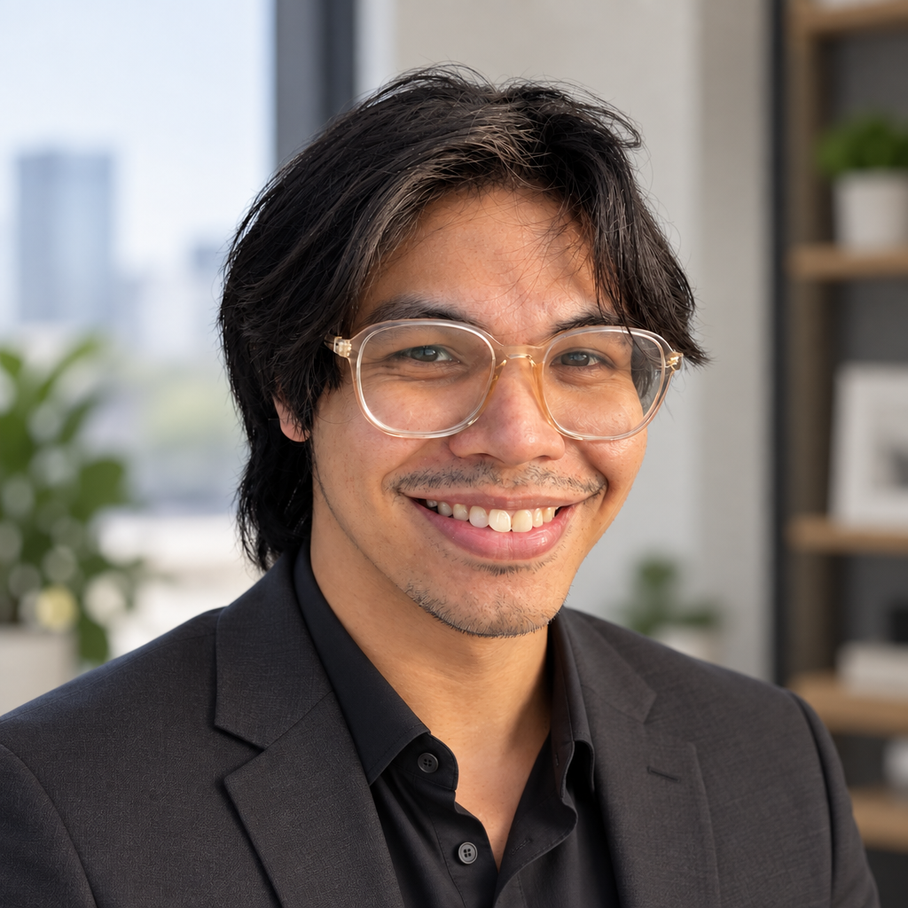 Flawless POS Team Member Portrait – Dean Asilo Portrait of Dean Asilo, Flawless POS Customer Support Consultant