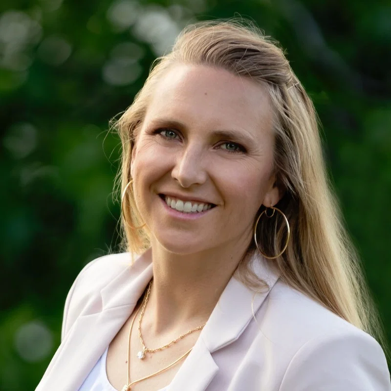Portrait of Dana Swing, Flawless POS Product Development Manager
