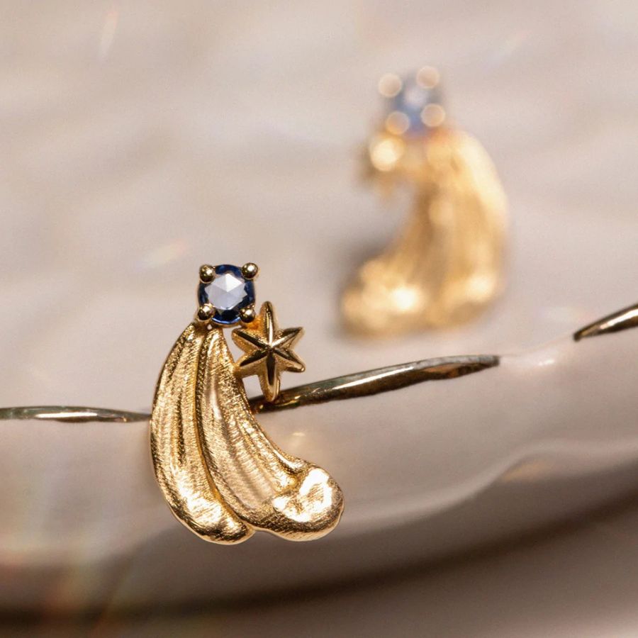 single shooting star stud earring
