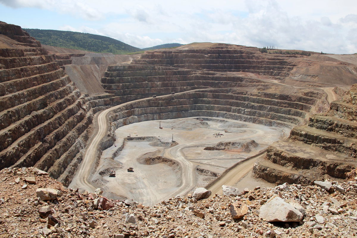 strip mining for gold is bad for the environment