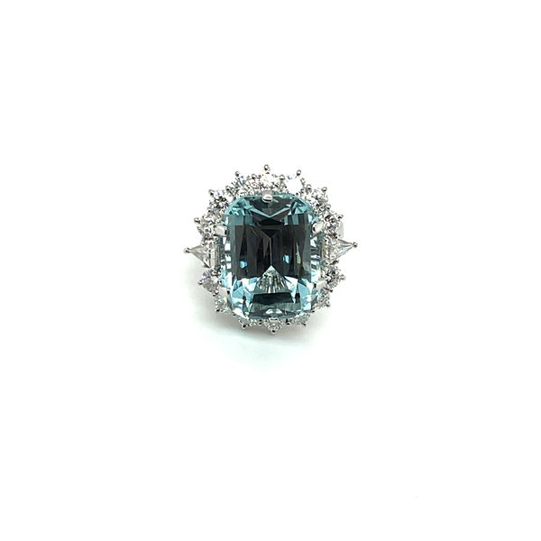 Closeup photo of Plat Ring ~15ct Aqua 16 Dias=~2cttw sz6.75 14.1g