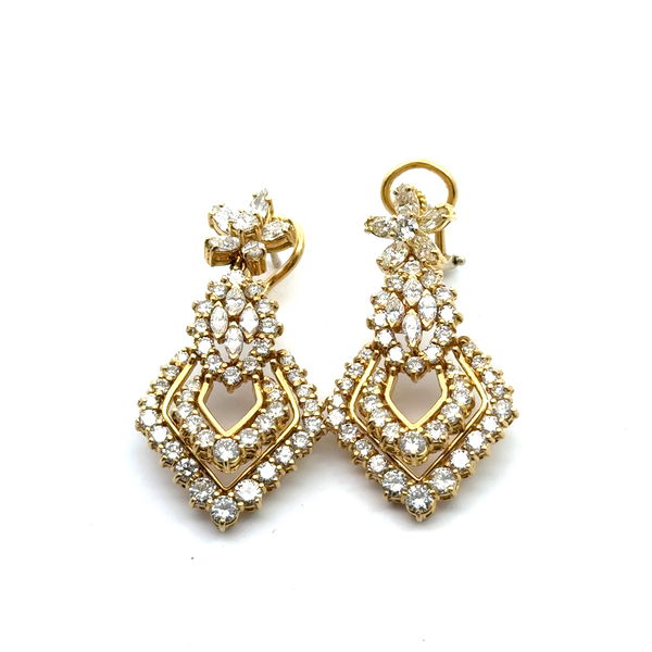 Closeup photo of 18KY Large Italian Diamond Dangle Earrings ~6cttw (G/H VS) 21.8g (1481AL)