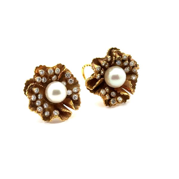 Closeup photo of 18KY Diamond & Pearl Flower Design Earrings ~1cttw Dia 8.3mm Pearl 18g