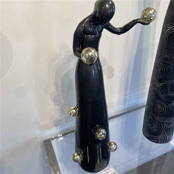Closeup photo of Juggler Figurative Glass Sculpture