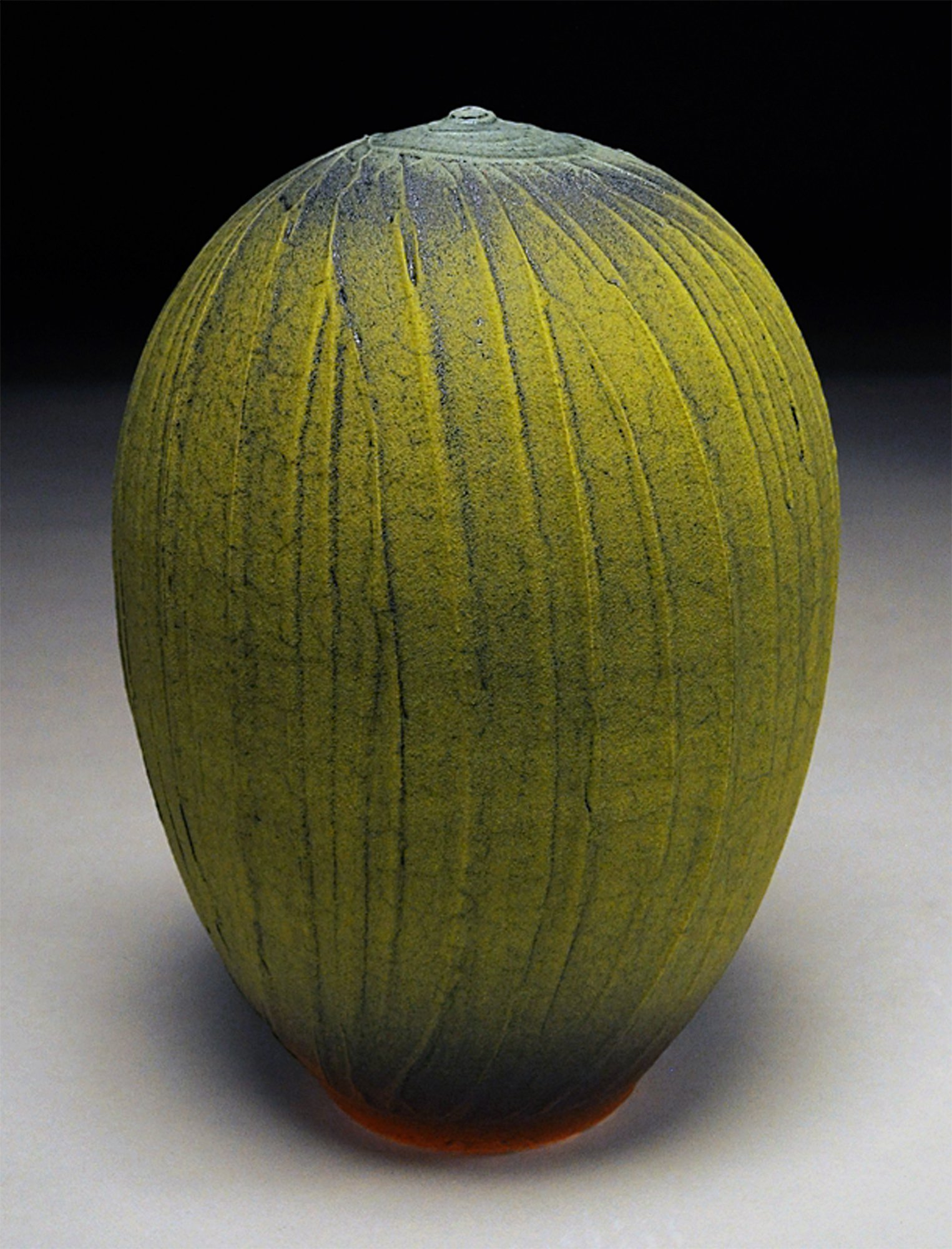 Earthenware Carved Green 10x7