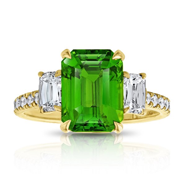 Closeup photo of 4.02ct Emerald Cut Tsavorite and Antique Cushion Cut Diamond Ring