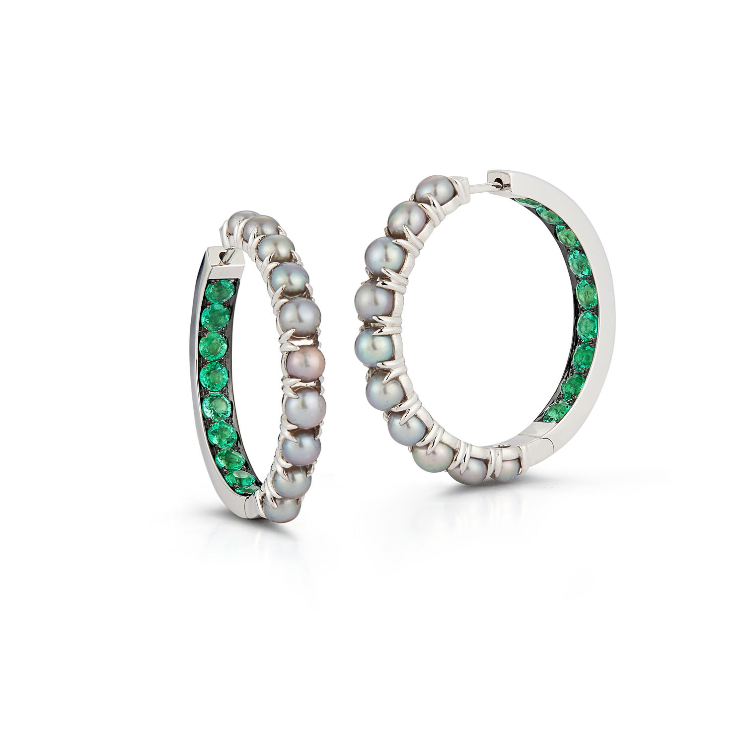 Hoop Earrings with Emeralds and Grey Pearls in 18kt White Gold with Green Rhodium