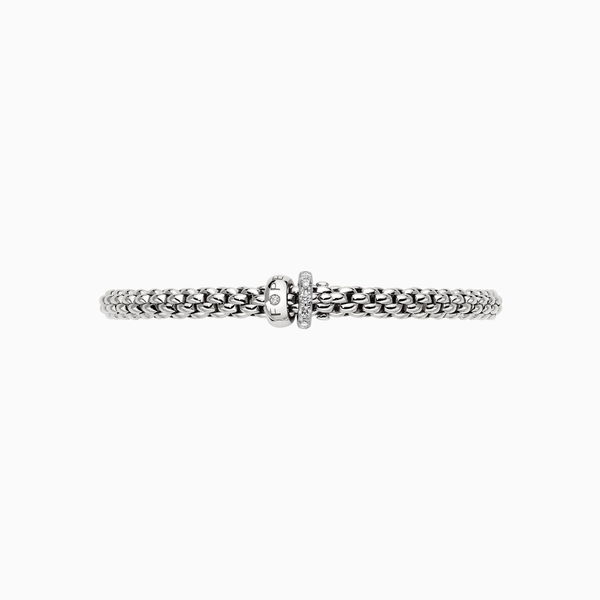 Closeup photo of Solo Bracelet in 18kt White Gold with 1 Plain White Gold and 1 White Gold and White Diamond Pave Element - 4.9mm - Size XS