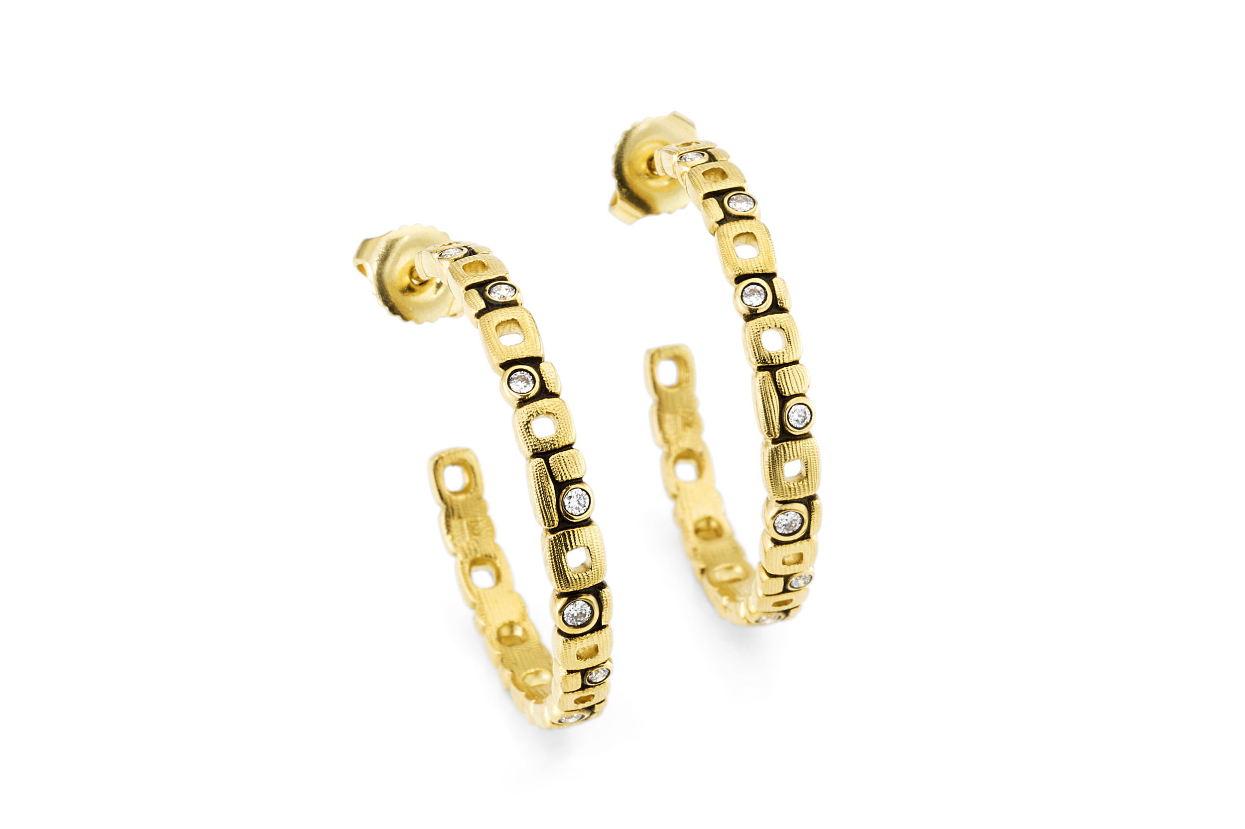 Micro Windows Medium Hoop Earrings with White Diamonds in 18kt Yellow Gold