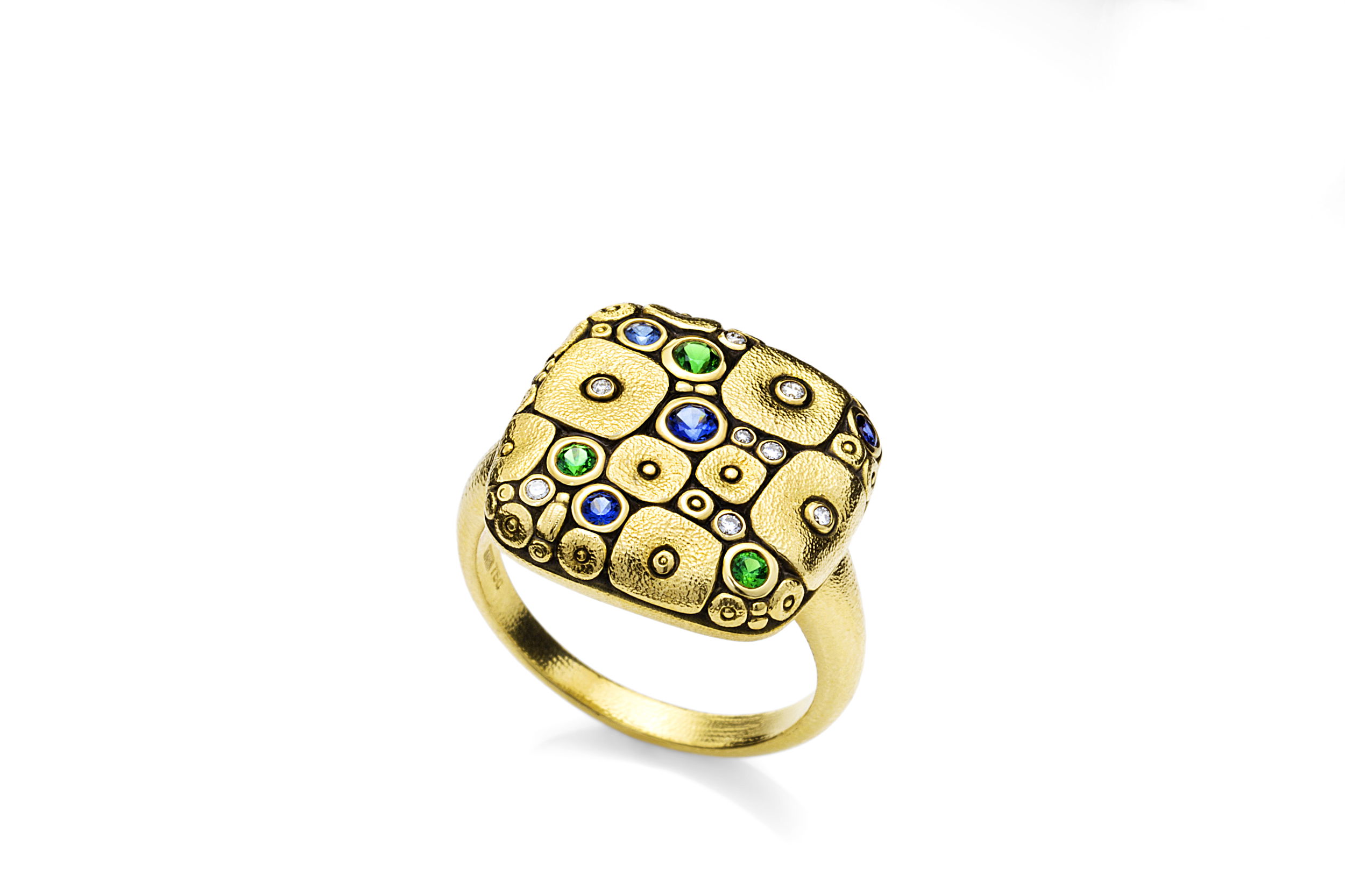 Soft Mosaic Dome Ring with Blue Sapphire and Tsavorite Mix in 18kt Yellow Gold