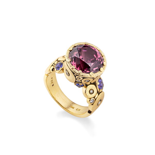 Closeup photo of Orchard Ring Mounting with 8.13ct Malaya Garnet and Sapphire Band in 18kt Yellow Gold