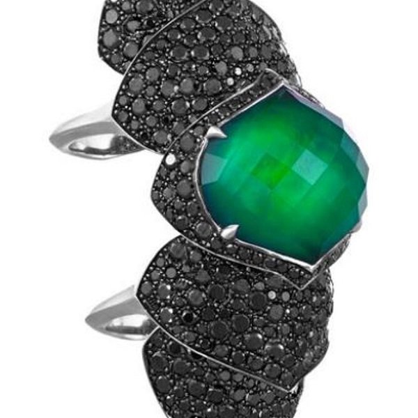 Closeup photo of CH2 Armadillo Long Finger Ring with Green Agate and Black Diamonds in 18kt White Gold - Size 7