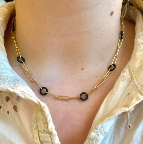 Closeup photo of Ridge Necklace with Paperclip Chain in 18kt Yellow Gold and Black Chrome