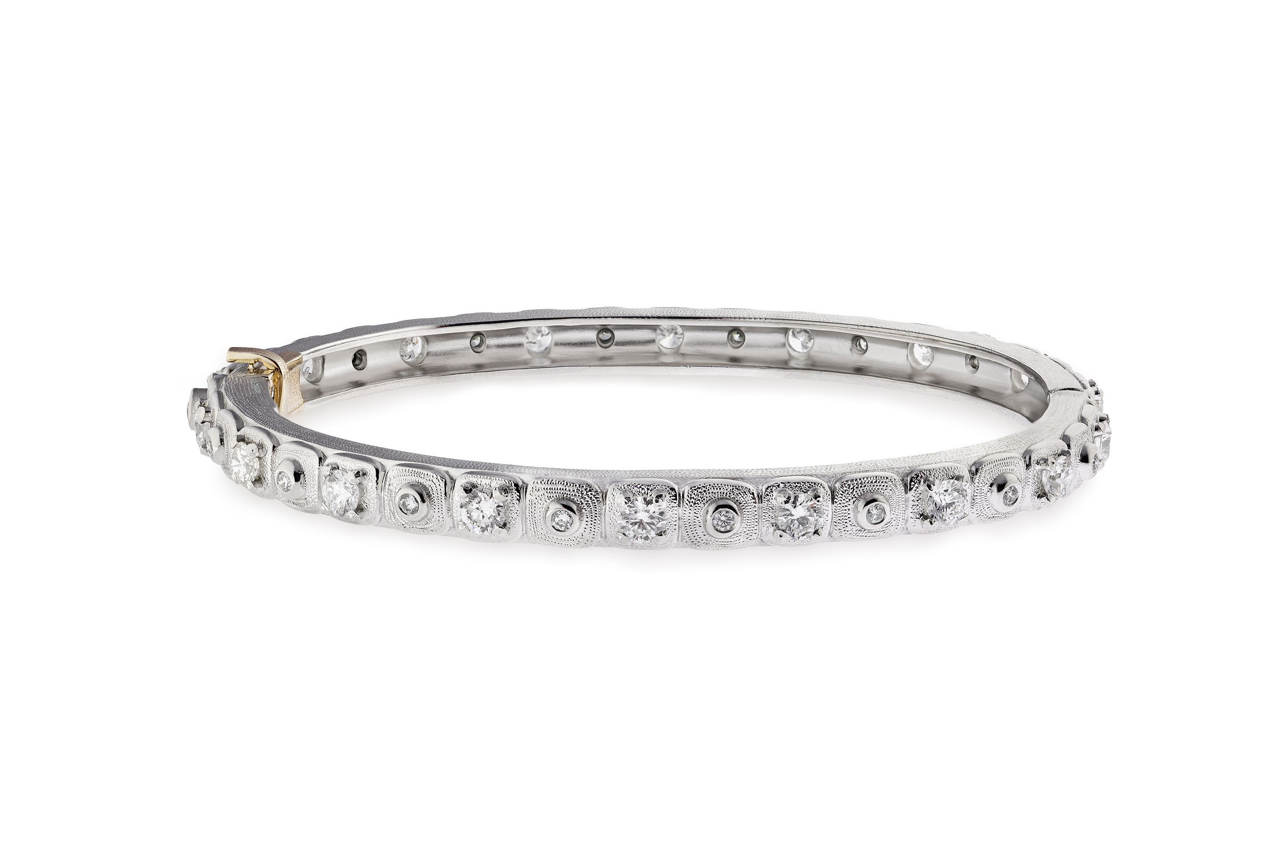 Hinged Bangle Bracelet with White Diamonds in Platinum