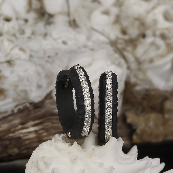 Closeup photo of Ridge Hinged Huggie Hoop 12mm Earrings with White Diamonds in Black Chrome