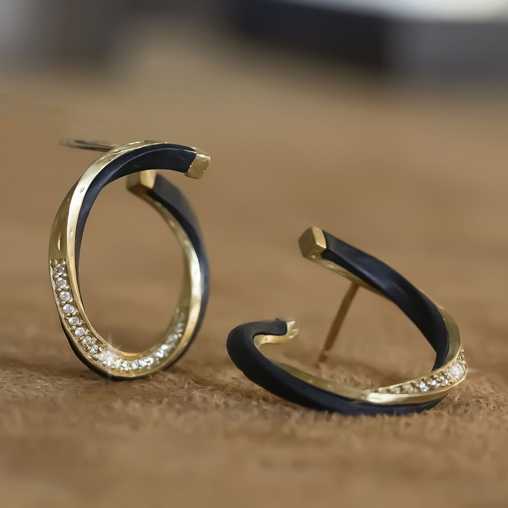 Eclipse 23mm Bypass Hoop Earrings in Black Chrome and 18kt Yellow Gold