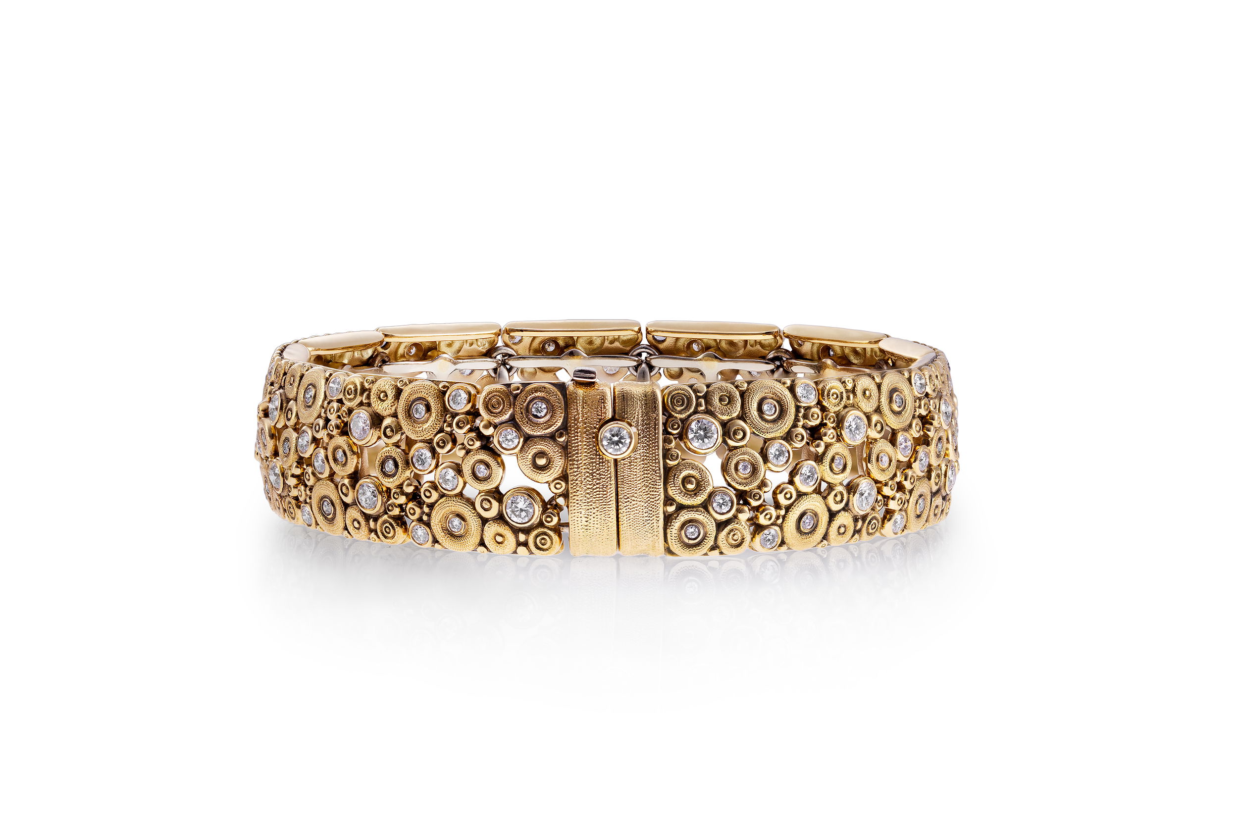 Lace Bracelet with White Diamonds in 18kt Yellow Gold