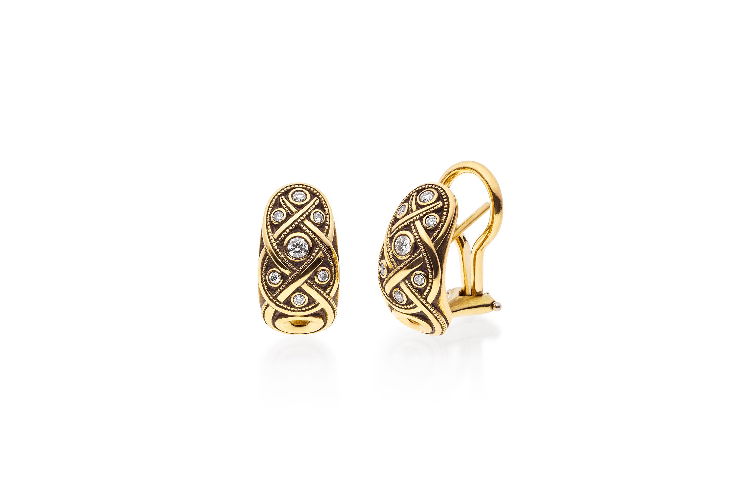 Vine Half Hoop Earrings with White Diamonds in 18kt Yellow Gold