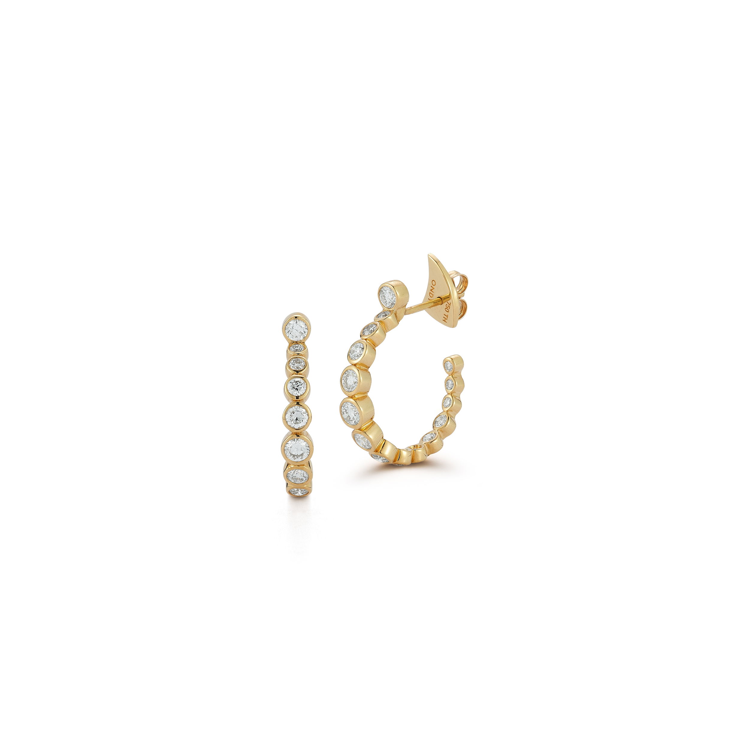 Lucerne Hoop Earrings with White Diamonds in 18kt Yellow Gold