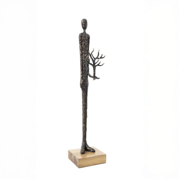 Closeup photo of Giving Tree - Maquette 20/35