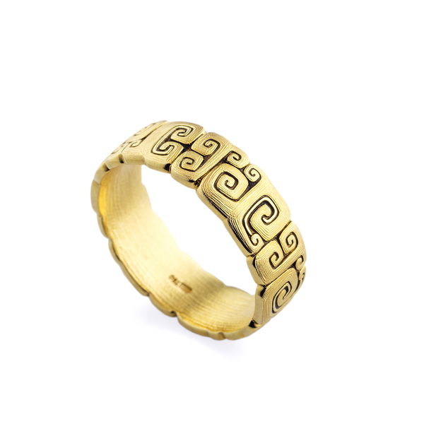 Closeup photo of J's Garden Band ring in 18kt Yellow Gold