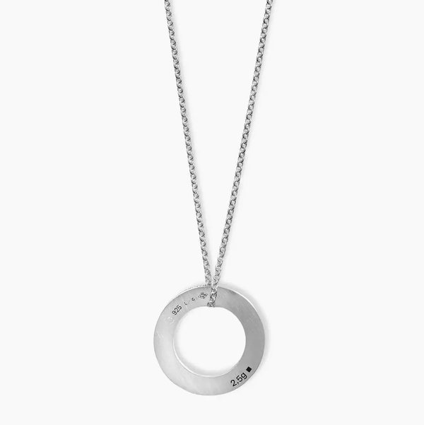 Closeup photo of Round Pendant Style Necklace le 2.5g 925 Sterling Silver