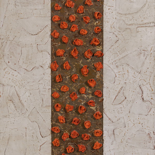Closeup photo of Modern Floral Arrangement by Kathleen Hope