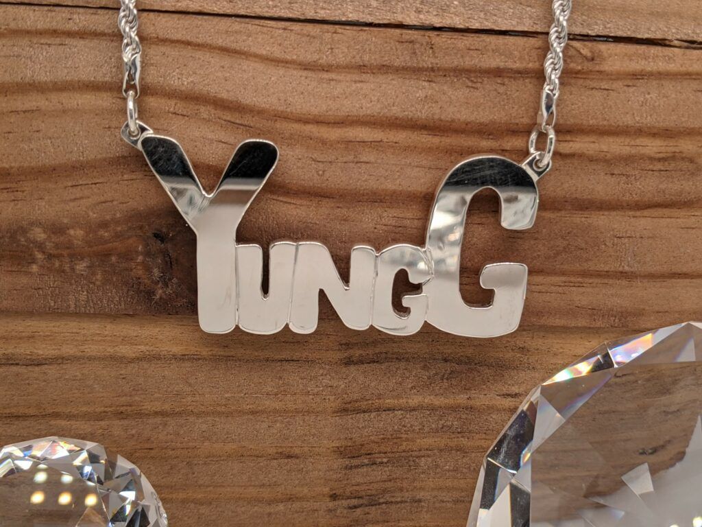 Custom name pendant necklace