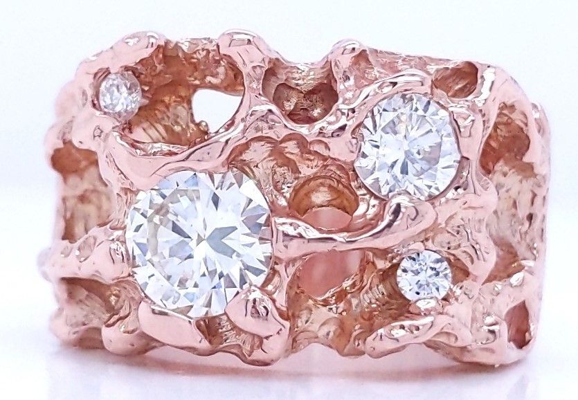 Rose gold nugget diamond band