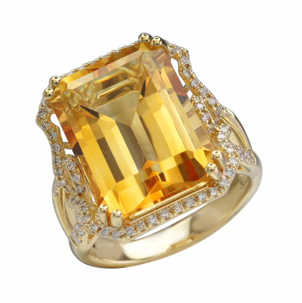 Closeup photo of 18K YELLOW GOLD DIAMOND AND CITRINE RING