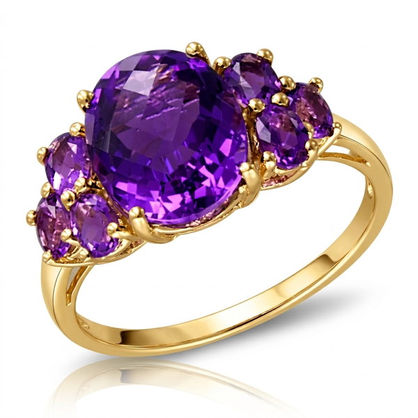 Closeup photo of 14K YELLOW GOLD AMETHYST RING