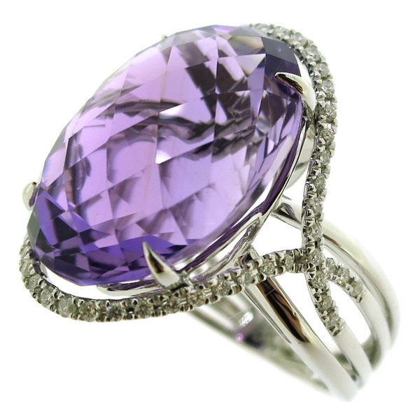 Closeup photo of 14K ROSE GOLD DIAMOND AND AMETHYST RING