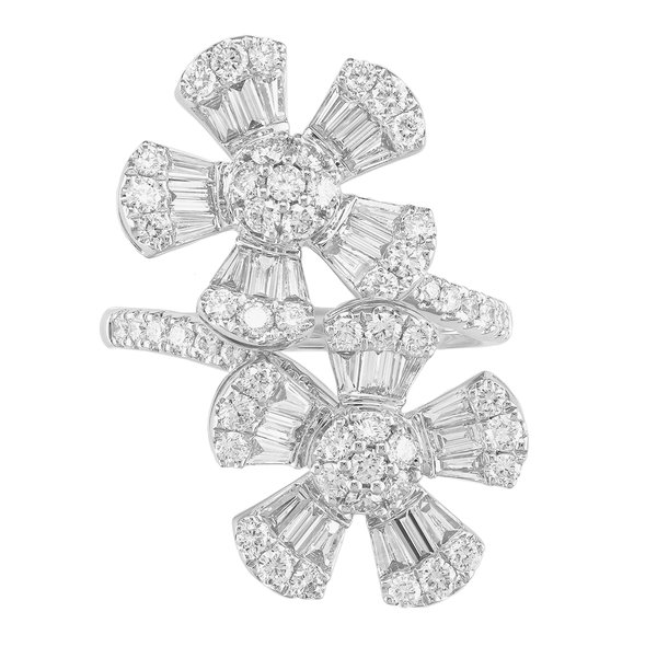 Closeup photo of 14K WHITE GOLD DIAMOND FLOWER RING