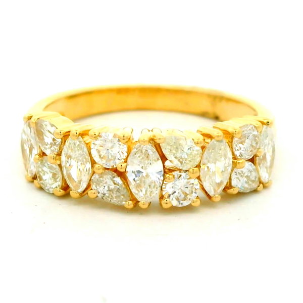 Closeup photo of 14K YELLOW GOLD DIAMOND RING
