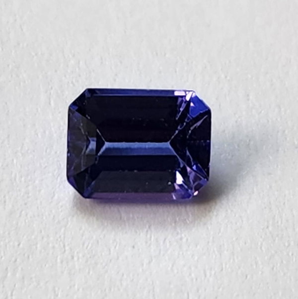 Closeup photo of TANZANITE 1.96CT EMERALD CUT