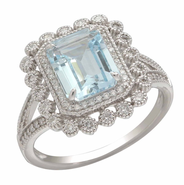 Closeup photo of 14K WHITE GOLD DIAMOND AND AQUAMARINE RING