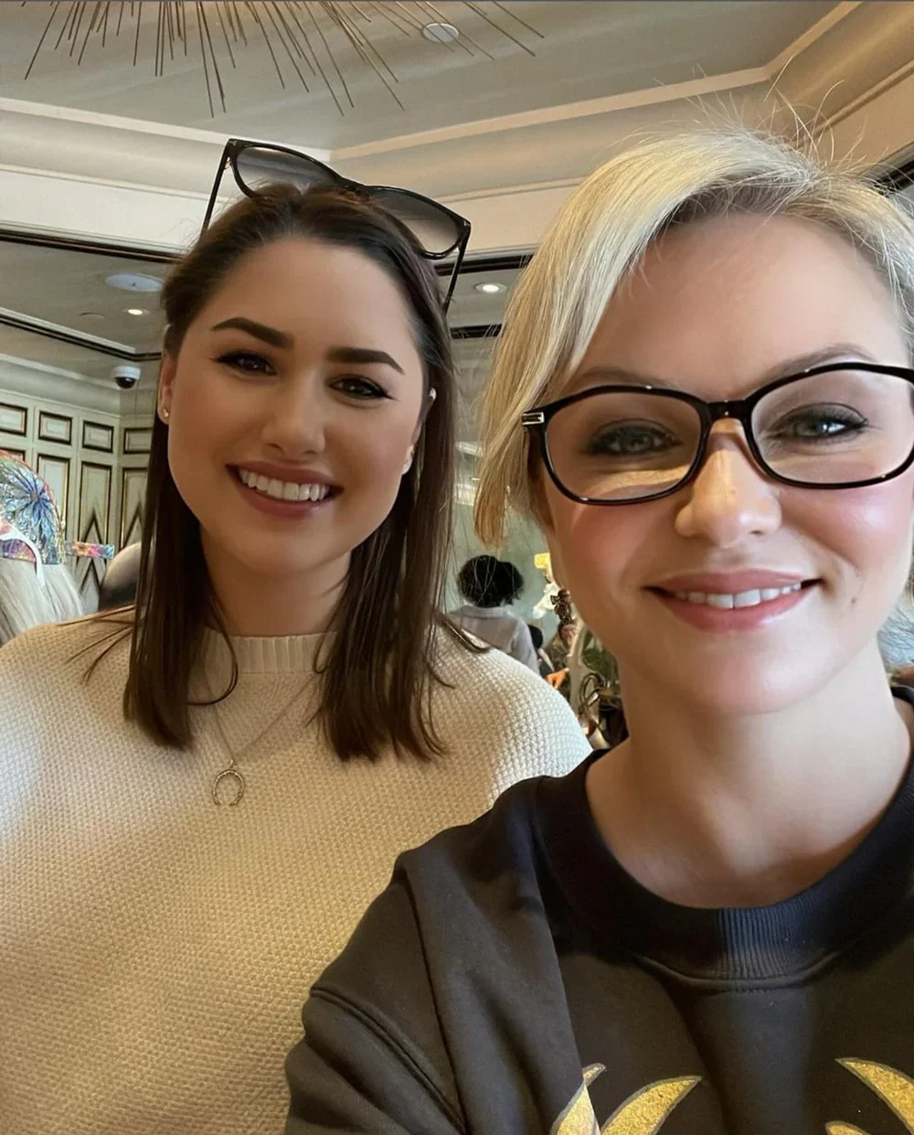 Image of Magnolia City Jewelers Team in Boutique