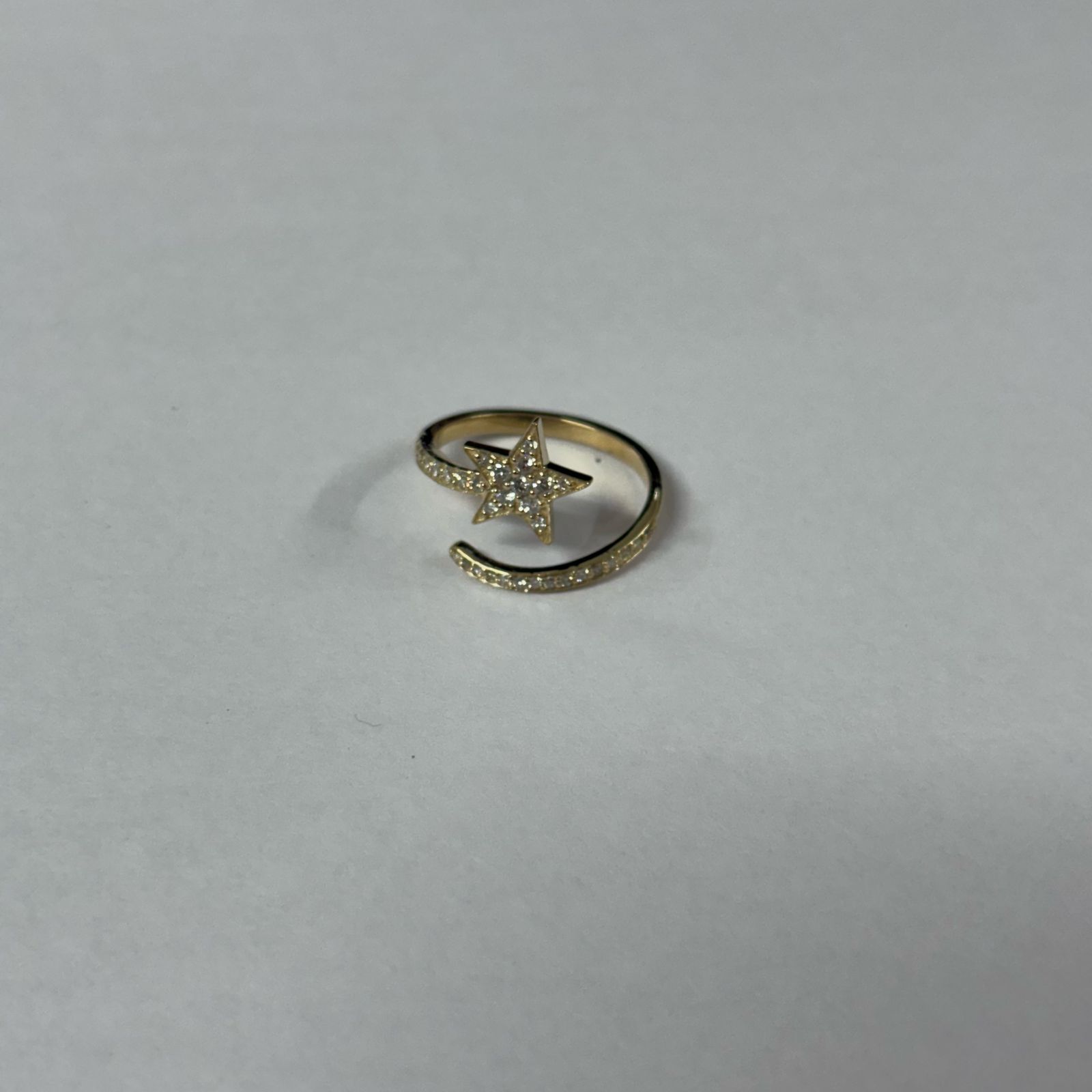 Star Ring In 14K Yellow Gold
