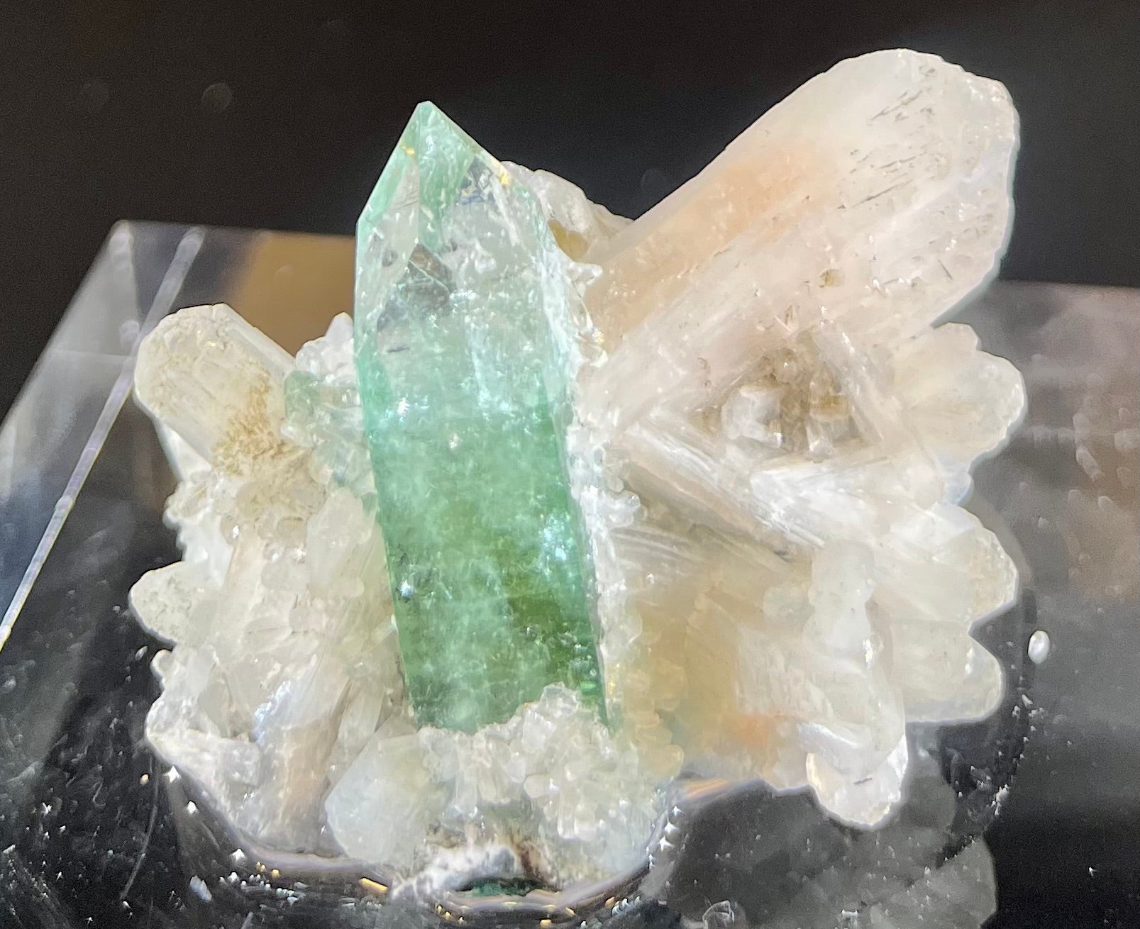 This stunning Apophyllite on Stilbite mineral specimen was newly mined in Jalgaon, Maharashtra, India. The combination of these two minerals creates a unique sparkle and teal hue that will accent any collection. Perfect for any collector of crystals and minerals.Approx. 1 1/2"H x 1 1/4"W Apophyllite on Stilbite Mineral Specimen