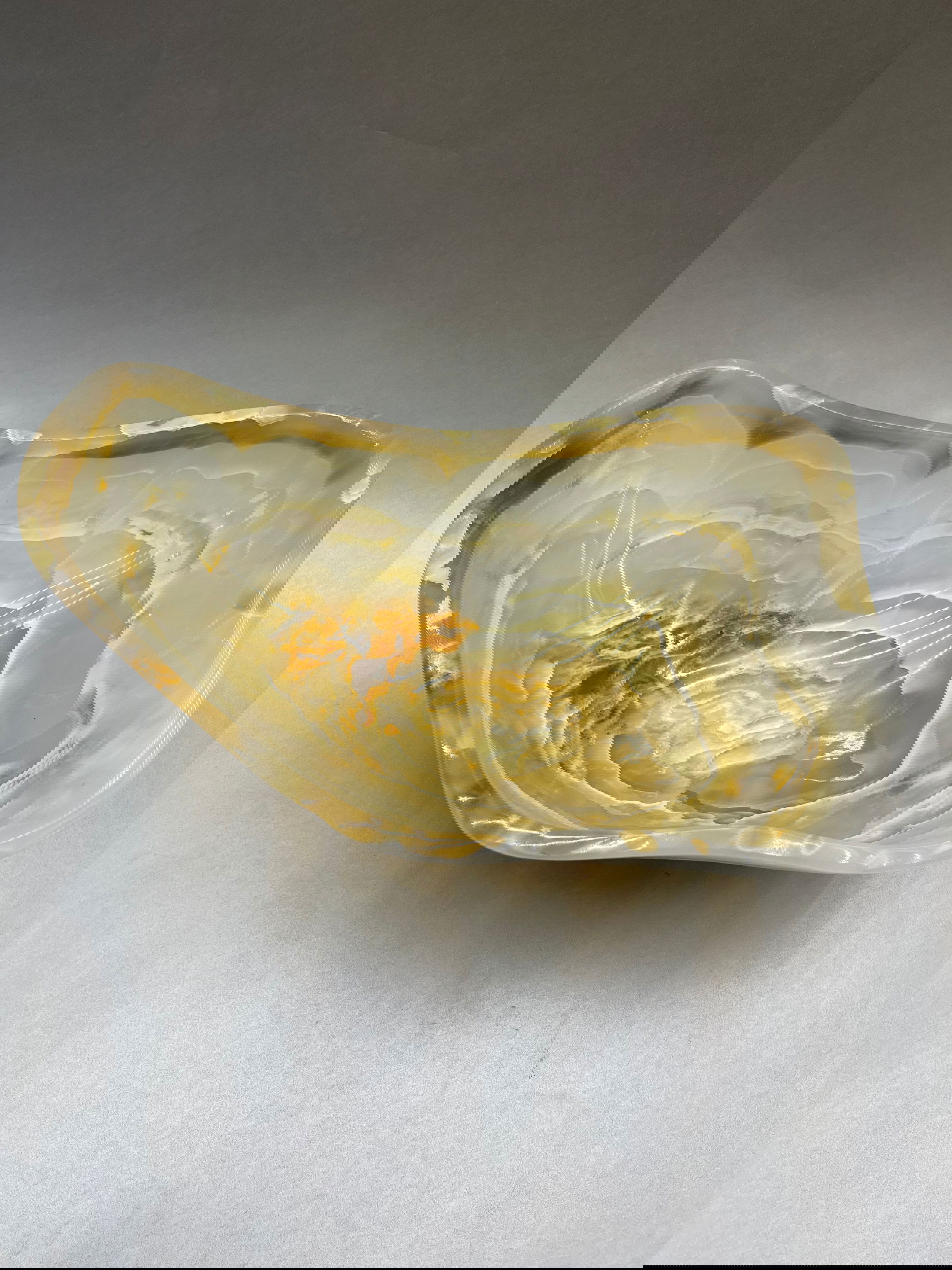 Delight in the timeless beauty of this 11" x 6.5" Light Onyx Polished Bowl, a luxurious creation designed with stunning hand & earth crafted details. Light Multicolor Onyx Polished Bowl