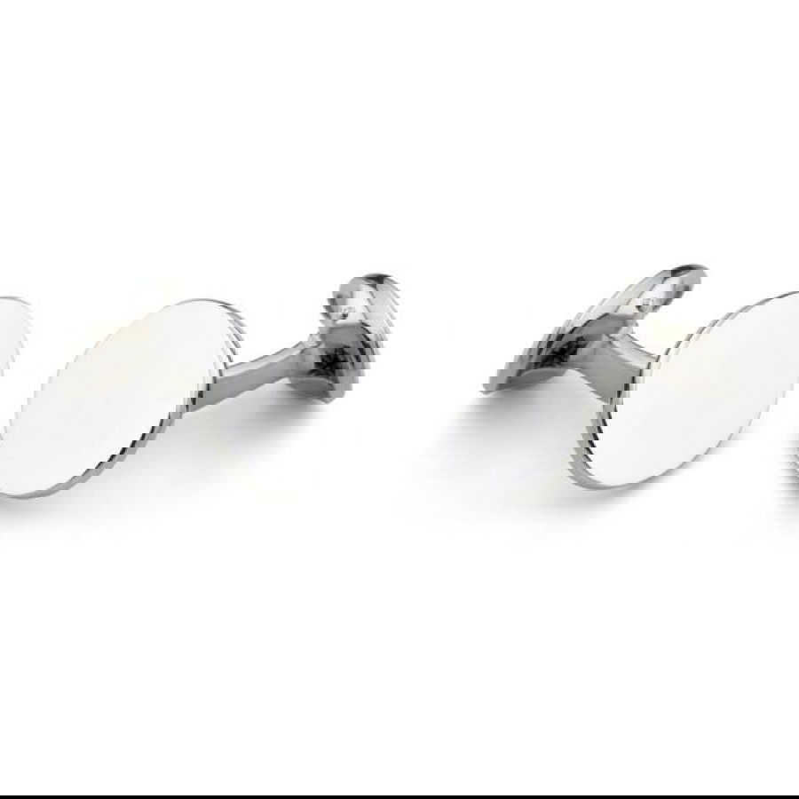 These sterling silver round cufflinks by Deakin & Francis offer a timeless, polished design suitable for any formal occasion. Meticulously handcrafted in England, they exemplify classic elegance and superior craftsmanship.-Sterling silverItem#001-800-00342 Sterling Silver Cufflinks