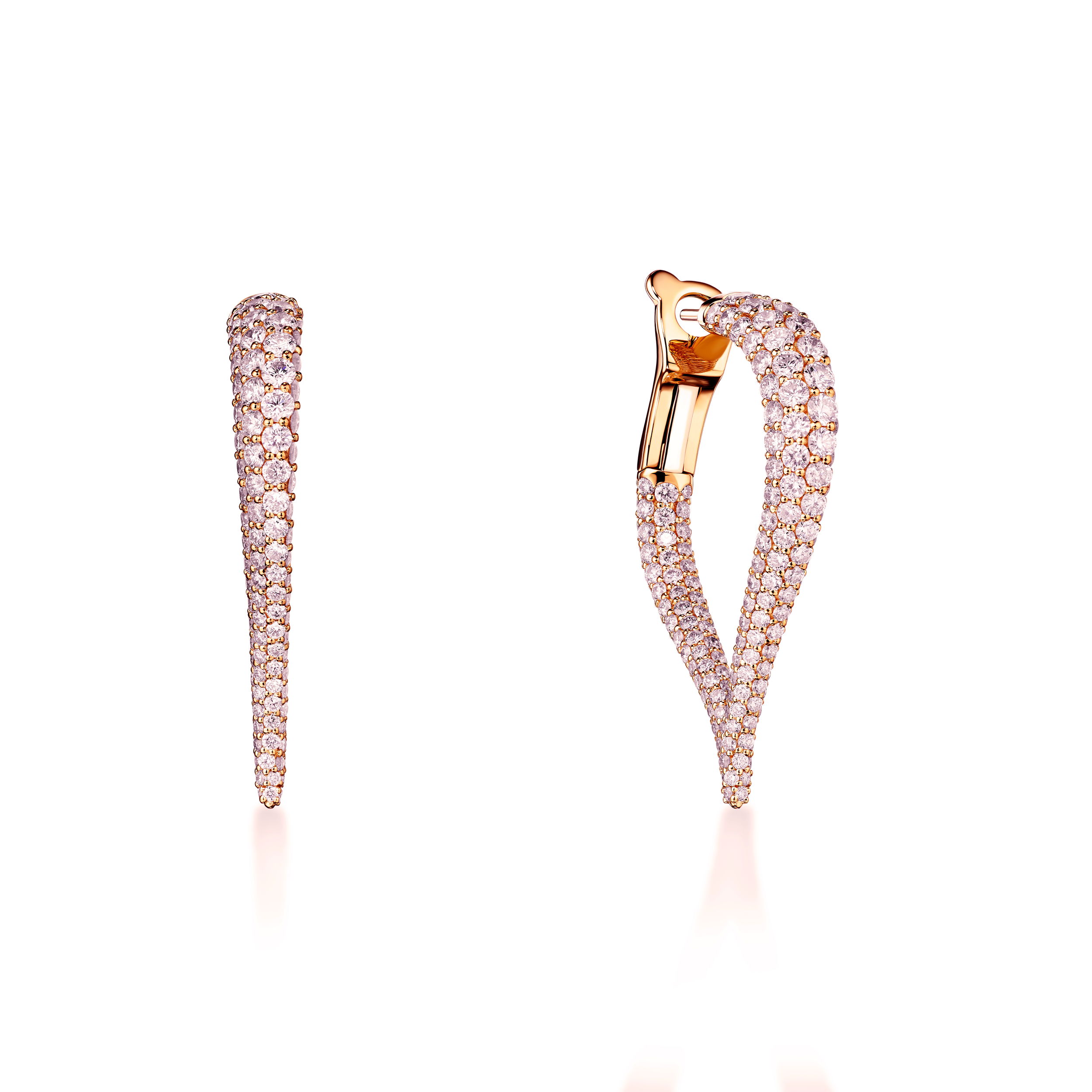 Elegant with a modern twist, these teardrop-shaped hoop earrings feature pavé-set diamonds that shimmer from every angle. Their graceful silhouette and refined sparkle make them the perfect choice for both everyday luxury and special occasions.-18k Rose gold-Round diamonds, 4.15ctsItem# 150-2000030 Pave Tear Drop Shaped Hoops